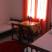 Ιδιωτική διαμονή στο Sutomore, ενοικιαζόμενα δωμάτια στο μέρος Sutomore, Montenegro - Soba